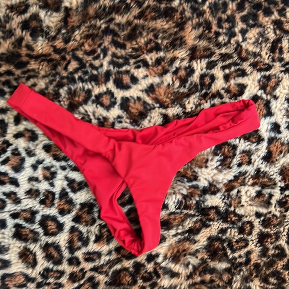 Coulbourne extra cheeky red thong bikini bottoms - Picture 2 of 3